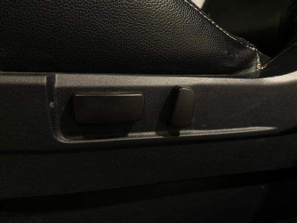 Mitsubishi Outlander II Рестайлинг с пробегом 2012 года, цена 1 300 000 рублей, 233577 км, внедорожник, Автокод Объявления