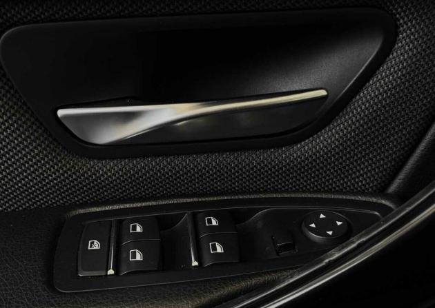 BMW 3 серии VI (F3x) Рестайлинг с пробегом 2018 года, цена 2 069 000 рублей, 165304 км, седан, Автокод Объявления