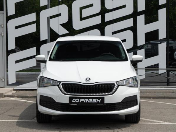 Skoda Rapid II с пробегом 2022 года, цена 1 440 000 рублей, 102000 км, лифтбек, Автокод Объявления