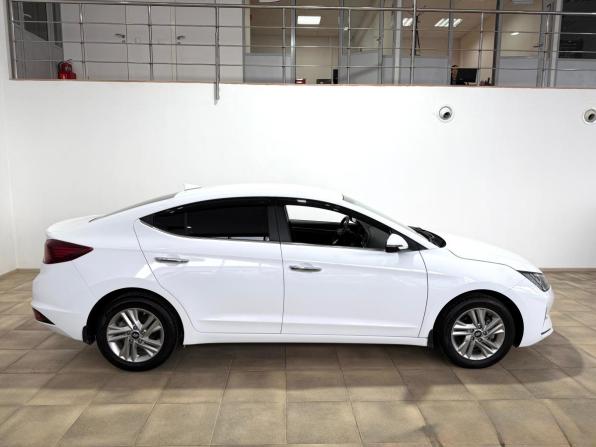 Hyundai Elantra VI (AD) Рестайлинг с пробегом 2019 года, цена 1 800 000 рублей, 67419 км, седан, Автокод Объявления