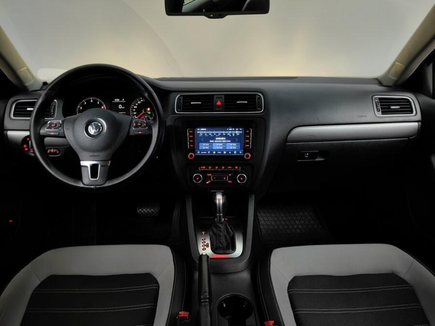 Volkswagen Jetta VI Подольск  - изображение 12