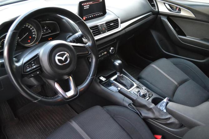 Mazda 3 III (BM) Рестайлинг с пробегом 2017 года, цена 1 490 000 рублей, 140607 км, хэтчбек, Автокод Объявления