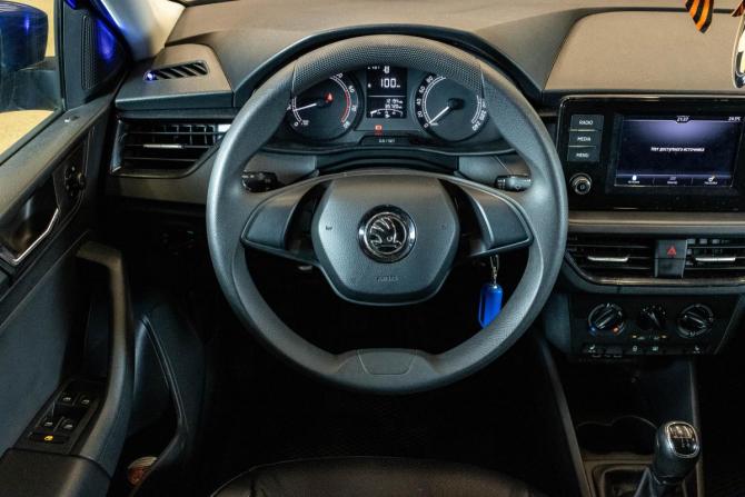 Skoda Rapid II с пробегом 2020 года, цена 1 409 000 рублей, 85720 км, лифтбек, Автокод Объявления