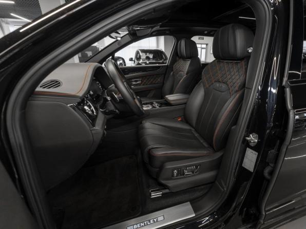 Bentley Bentayga I Рестайлинг с пробегом 2020 года, цена 21 400 000 рублей, 25395 км, внедорожник, Автокод Объявления