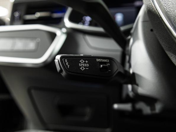 Audi A6 V (C8) с пробегом 2018 года, цена 2 899 700 рублей, 188484 км, универсал, Автокод Объявления