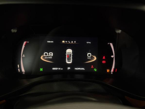 Haval Jolion I с пробегом 2023 года, цена 1 697 000 рублей, 66313 км, внедорожник, Автокод Объявления