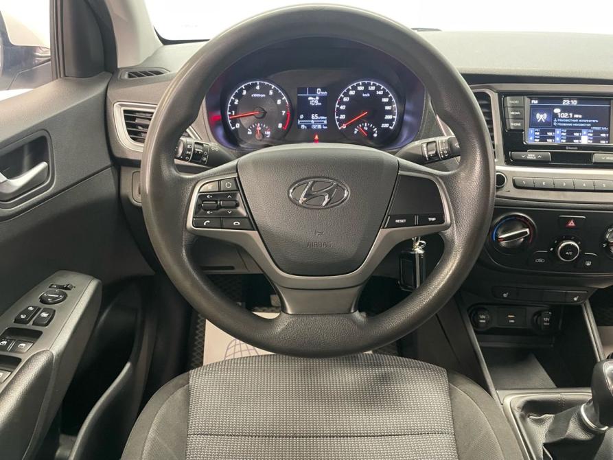 Hyundai Solaris II Санкт-Петербург  - изображение 11