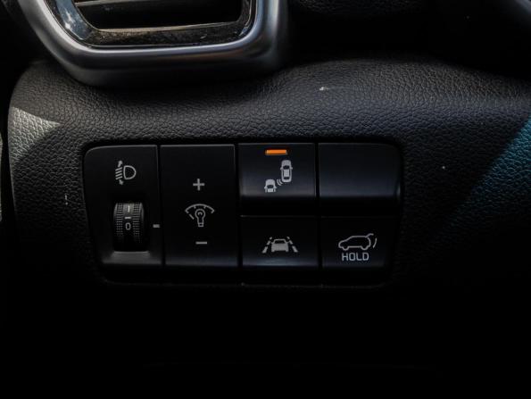 Kia Sportage IV Рестайлинг с пробегом 2021 года, цена 2 650 000 рублей, 77977 км, внедорожник, Автокод Объявления