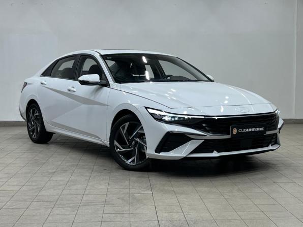 Hyundai Elantra VII (CN7) Рестайлинг с пробегом 2023 года, цена 2 379 000 рублей, 272 км, седан, Автокод Объявления