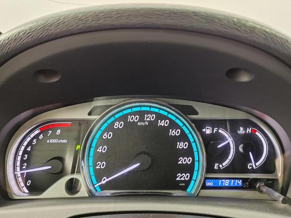Toyota Venza I Рестайлинг с пробегом 2013 года, цена 1 999 000 рублей, 178057 км, внедорожник, Автокод Объявления