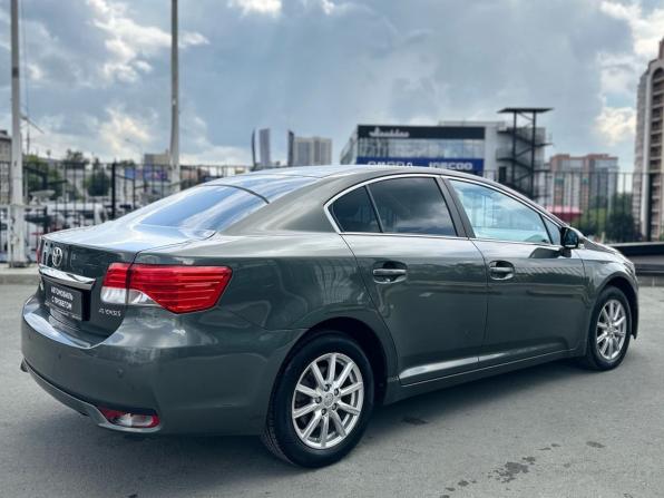 Toyota Avensis III Рестайлинг с пробегом 2012 года, цена 1 260 000 рублей, 169135 км, седан, Автокод Объявления