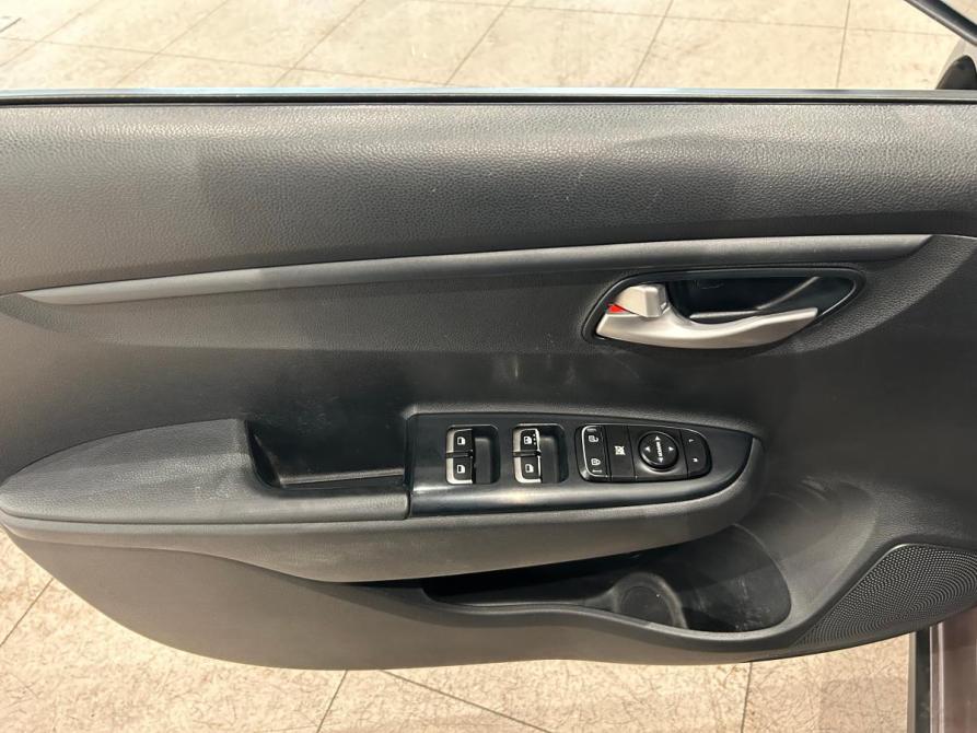 Kia Rio IV Санкт-Петербург  - изображение 16