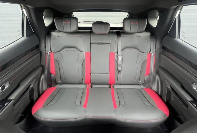 JETOUR DASHING I с пробегом 2023 года, цена 1 900 000 рублей, 25638 км, внедорожник, Автокод Объявления