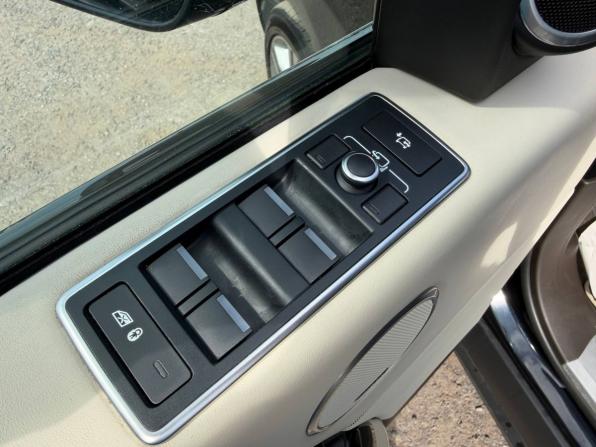 Land Rover Range Rover IV с пробегом 2017 года, цена 3 655 000 рублей, 241410 км, внедорожник, Автокод Объявления
