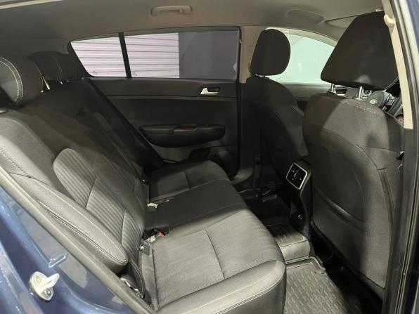 Kia Sportage IV Рестайлинг с пробегом 2019 года, цена 1 695 000 рублей, 222115 км, внедорожник, Автокод Объявления
