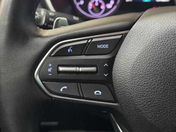 Hyundai Santa Fe IV Рестайлинг с пробегом 2021 года, цена 3 060 000 рублей, 129541 км, внедорожник, Автокод Объявления