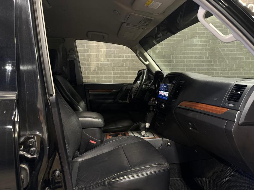 Mitsubishi Pajero IV Челябинск  - изображение 8