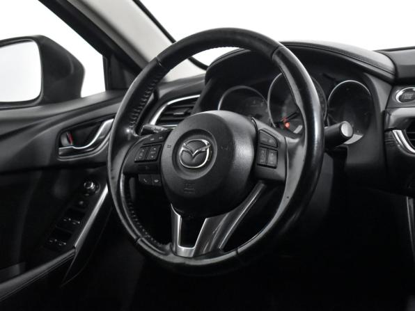 Mazda 6 III (GJ) Рестайлинг с пробегом 2015 года, цена 1 300 000 рублей, 261000 км, седан, Автокод Объявления