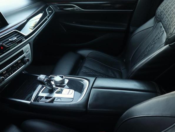 BMW 7 серии VI (G11/G12) Рестайлинг с пробегом 2020 года, цена 6 200 000 рублей, 115811 км, седан, Автокод Объявления