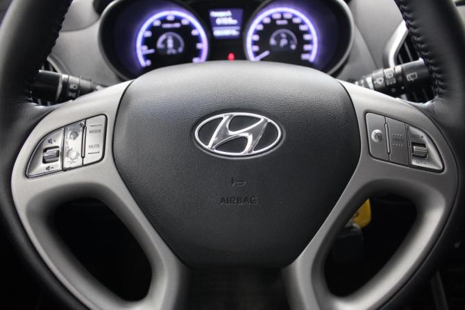 Hyundai ix35 I с пробегом 2011 года, цена 1 146 000 рублей, 240915 км, внедорожник, Автокод Объявления