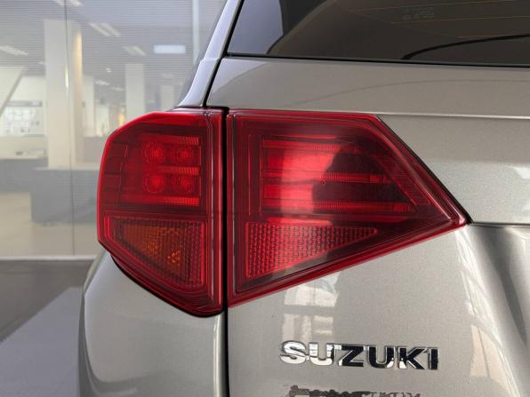 Suzuki Vitara II Рестайлинг с пробегом 2019 года, цена 1 649 000 рублей, 102221 км, внедорожник, Автокод Объявления