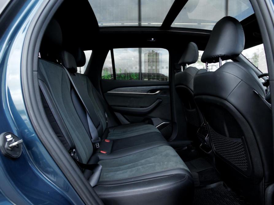 Geely Monjaro I Москва  - изображение 9