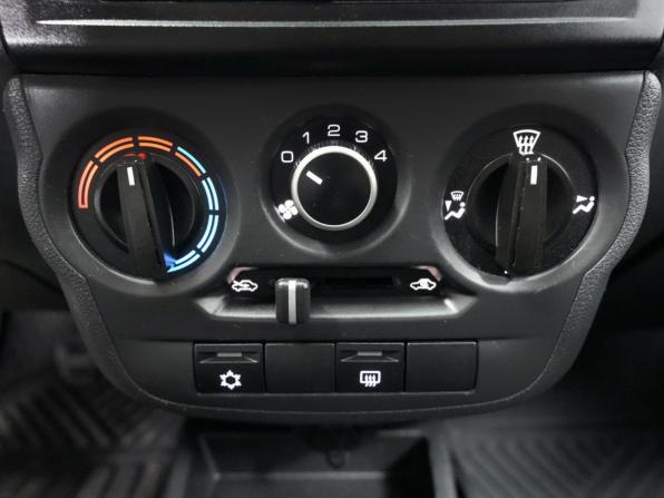 Lada (ВАЗ) Granta I Рестайлинг с пробегом 2024 года, цена 971 000 рублей, 44871 км, лифтбек, Автокод Объявления
