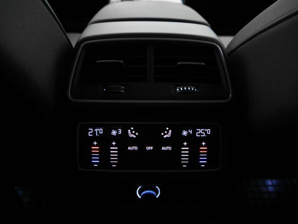 Audi A6 V (C8) с пробегом 2020 года, цена 4 400 000 рублей, 71200 км, седан, Автокод Объявления