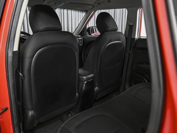 Kia Soul II Рестайлинг с пробегом 2018 года, цена 1 980 000 рублей, 66073 км, хэтчбек, Автокод Объявления