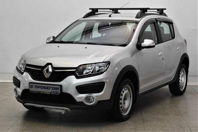 Renault Sandero II с пробегом 2017 года, цена 1 080 000 рублей, 31534 км, хэтчбек, Автокод Объявления