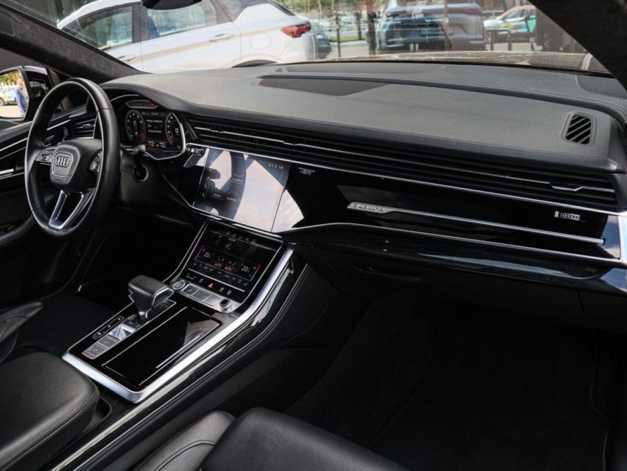 Audi Q8 I (4M) Москва  - изображение 8
