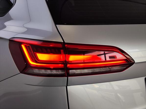 Volkswagen Touareg III с пробегом 2019 года, цена 4 935 000 рублей, 83790 км, внедорожник, Автокод Объявления