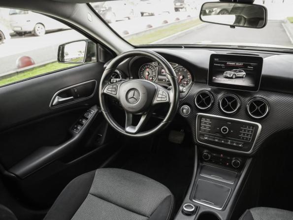 Mercedes-Benz GLA I (X156) Рестайлинг с пробегом 2017 года, цена 2 049 000 рублей, 93917 км, внедорожник, Автокод Объявления