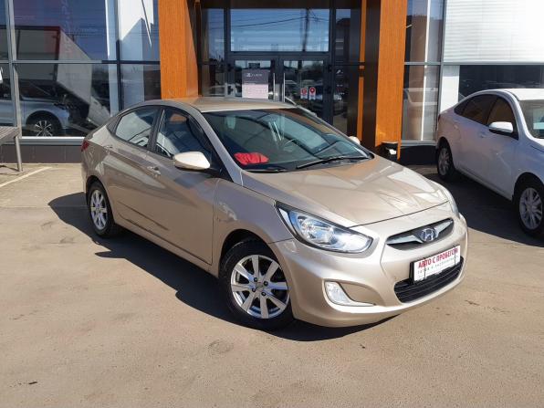 Hyundai Solaris I с пробегом 2011 года, цена 695 000 рублей, 199000 км, седан, Автокод Объявления