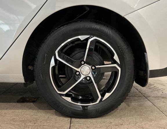 Hyundai Solaris II Рестайлинг с пробегом 2021 года, цена 1 419 000 рублей, 125516 км, седан, Автокод Объявления