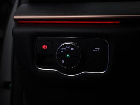 Jaecoo J8 с пробегом 2024 года, цена 2 899 077 рублей, 60723 км, внедорожник, Автокод Объявления