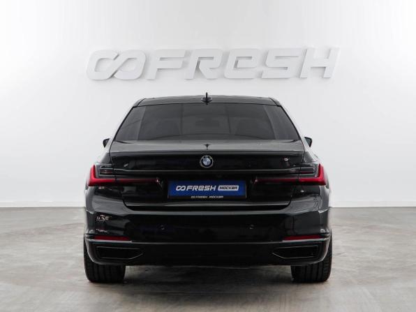 BMW 7 серии VI (G11/G12) Рестайлинг с пробегом 2019 года, цена 5 177 077 рублей, 159772 км, седан, Автокод Объявления