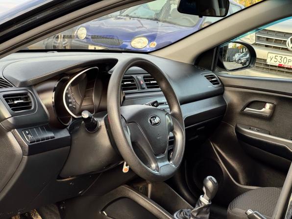 Kia Rio III Рестайлинг с пробегом 2016 года, цена 949 000 рублей, 142450 км, седан, Автокод Объявления