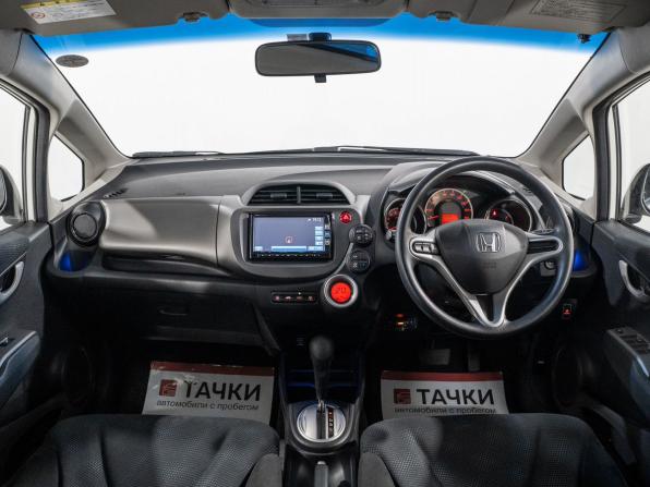 Honda Fit II с пробегом 2013 года, цена 910 000 рублей, 85598 км, хэтчбек, Автокод Объявления