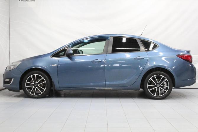 Opel Astra J Рестайлинг с пробегом 2012 года, цена 699 000 рублей, 241732 км, хэтчбек, Автокод Объявления