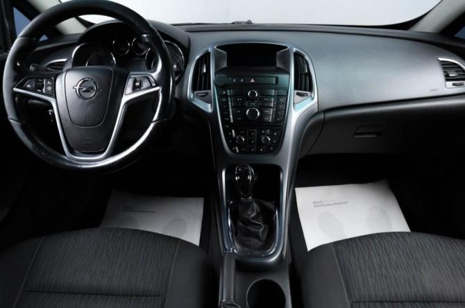 Opel Astra J Рестайлинг с пробегом 2012 года, цена 769 000 рублей, 123720 км, хэтчбек, Автокод Объявления