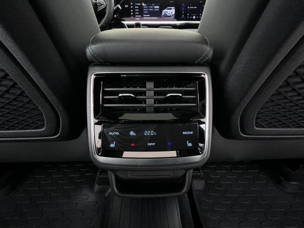 Geely Monjaro I Рестайлинг с пробегом 2026 года, цена 4 654 000 рублей, 15 км, внедорожник, Автокод Объявления