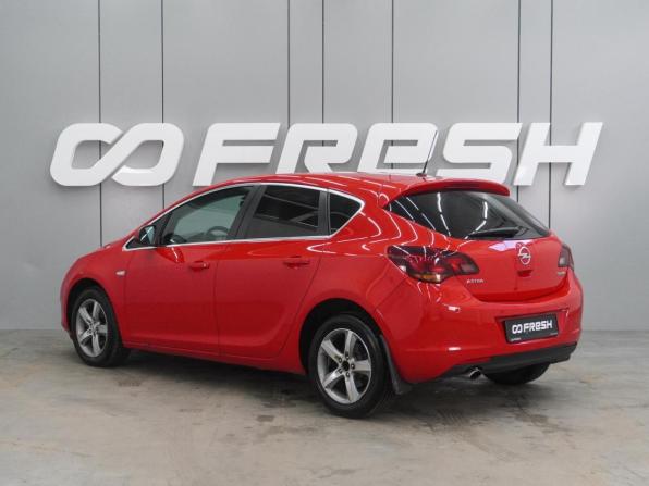 Opel Astra J с пробегом 2012 года, цена 664 000 рублей, 199628 км, хэтчбек, Автокод Объявления