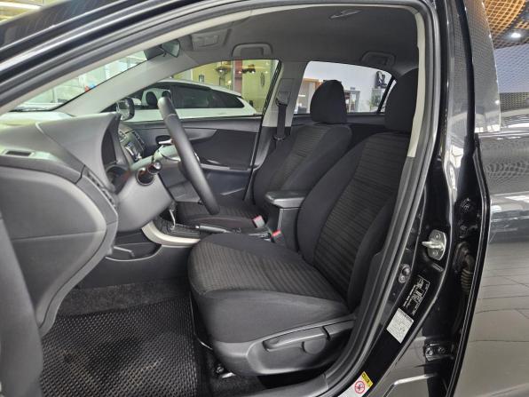 Toyota Corolla X (E140 E150) Рестайлинг с пробегом 2012 года, цена 1 260 000 рублей, 140000 км, седан, Автокод Объявления