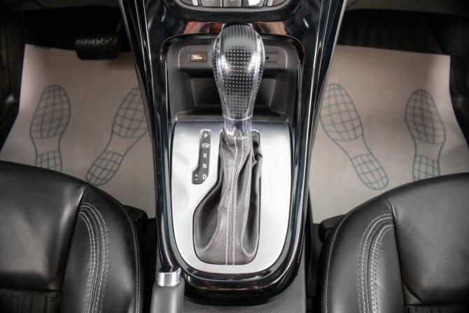 Opel Astra J Рестайлинг с пробегом 2014 года, цена 1 019 000 рублей, 191900 км, хэтчбек, Автокод Объявления