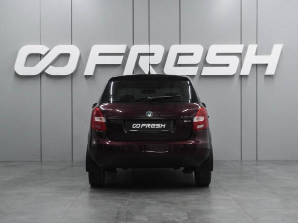 Skoda Fabia II Рестайлинг с пробегом 2011 года, цена 564 000 рублей, 174550 км, хэтчбек, Автокод Объявления