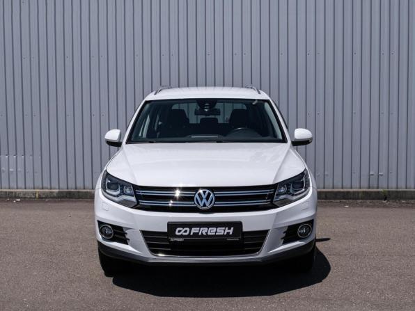 Volkswagen Tiguan I Рестайлинг с пробегом 2015 года, цена 2 350 000 рублей, 74201 км, внедорожник, Автокод Объявления