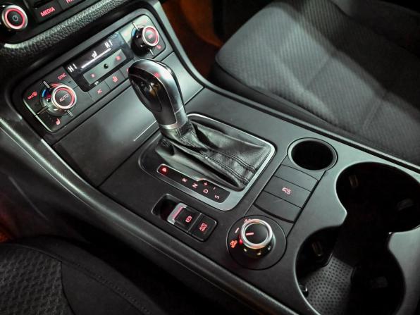 Volkswagen Touareg II с пробегом 2011 года, цена 1 620 000 рублей, 264190 км, внедорожник, Автокод Объявления
