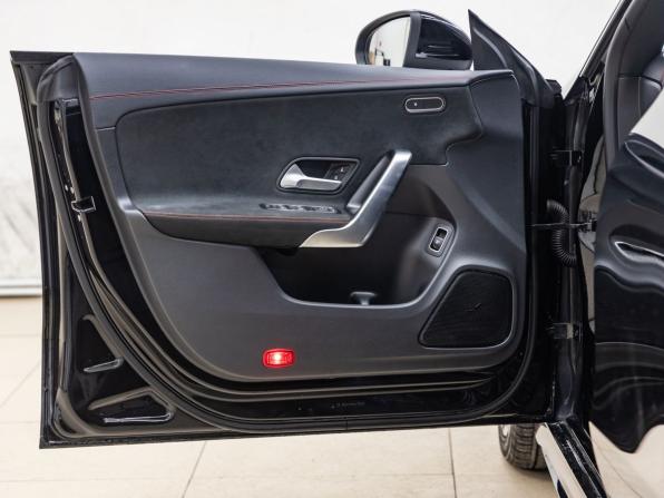 Mercedes-Benz CLA II (C118 X118) с пробегом 2019 года, цена 2 678 000 рублей, 65527 км, универсал, Автокод Объявления
