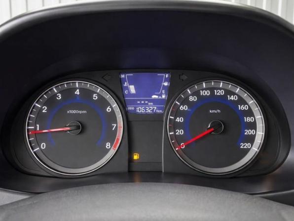 Hyundai Solaris I с пробегом 2013 года, цена 717 000 рублей, 106327 км, хэтчбек, Автокод Объявления